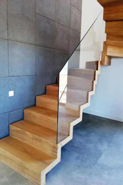 schody dywanowe samonośne